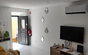 Casinha Das Bonecas By Viva A Vida - Alojamentos & Hotels